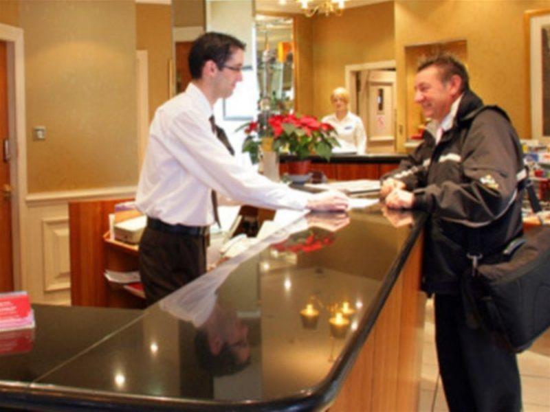New County Hotel Perth Esterno foto
