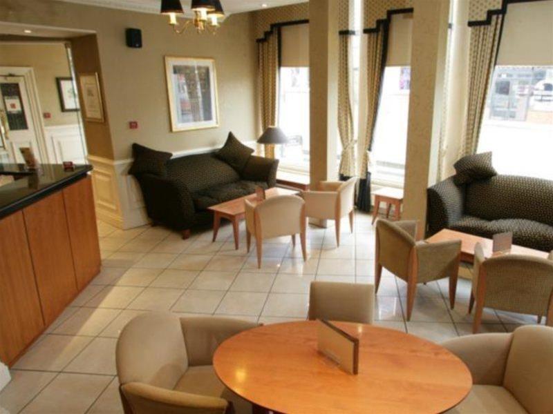 New County Hotel Perth Esterno foto